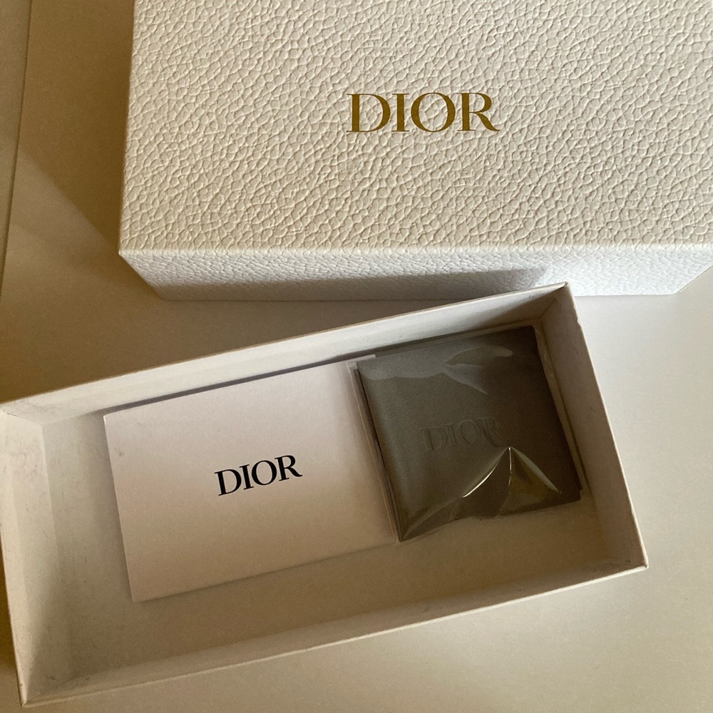 Dior White Textured Sunglasses Box, unisex